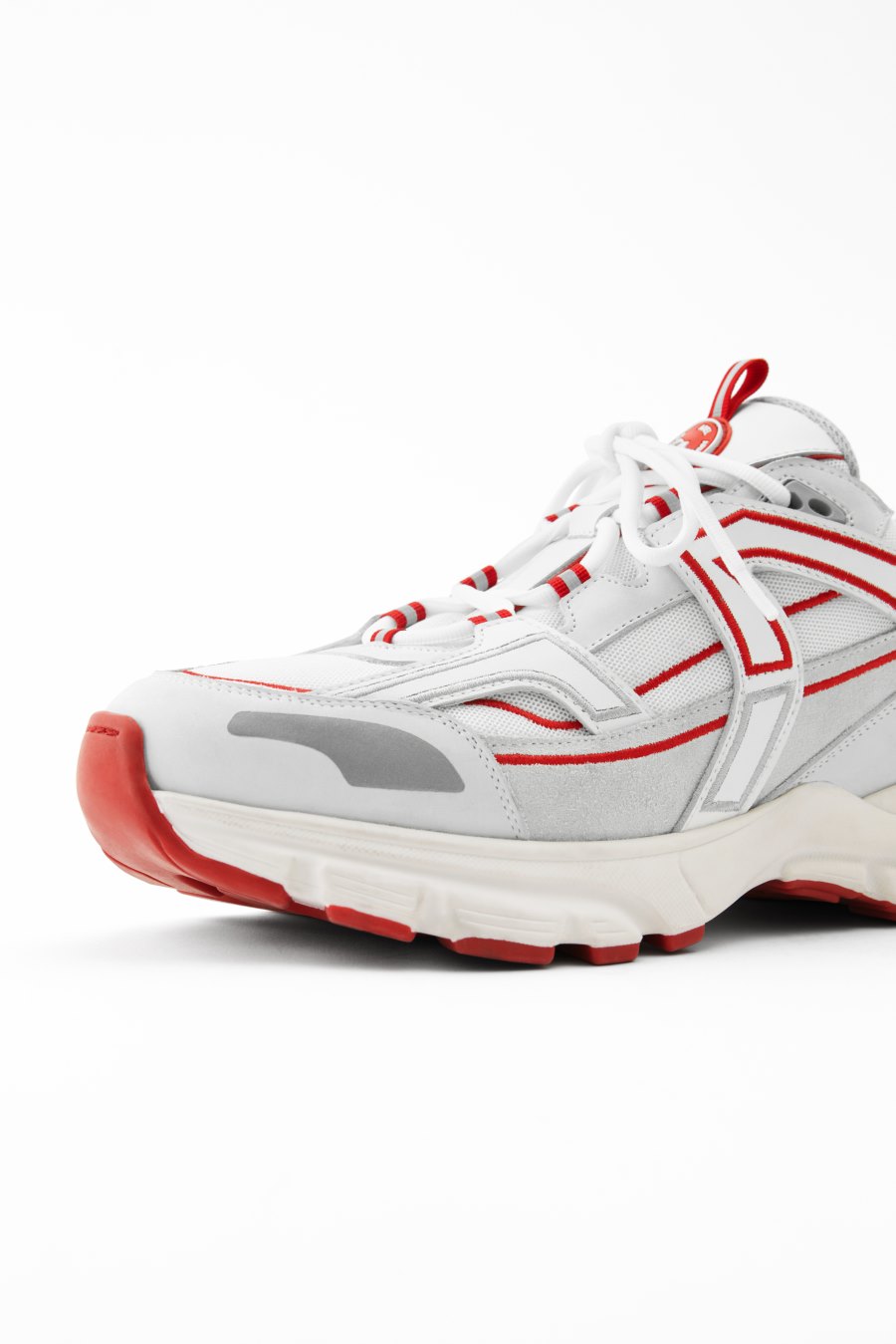 White / Red Axel Arigato Marathon R-Trail Women's Sneakers South Africa | ZA3343-98