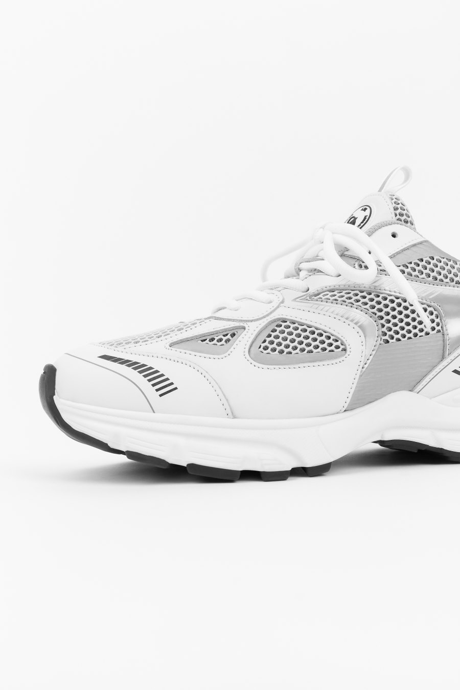 White / Silver Axel Arigato Marathon Runner Women's Sneakers South Africa | ZA2599-86